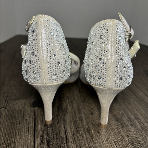 Alfani Women's Rhinestone Silver Heeled Sandals With A Double Strap Size 8 - Picture 5 of 11